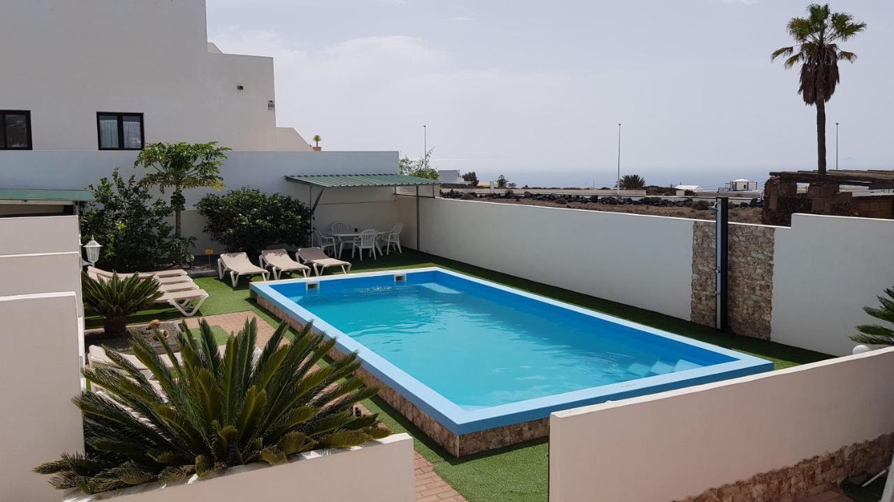 Casa Roja - Kleine Ferienanlage Mit Salzwasser Pool Im Zentrum Tias - Fiesta Prohibidos Casa vacanze *